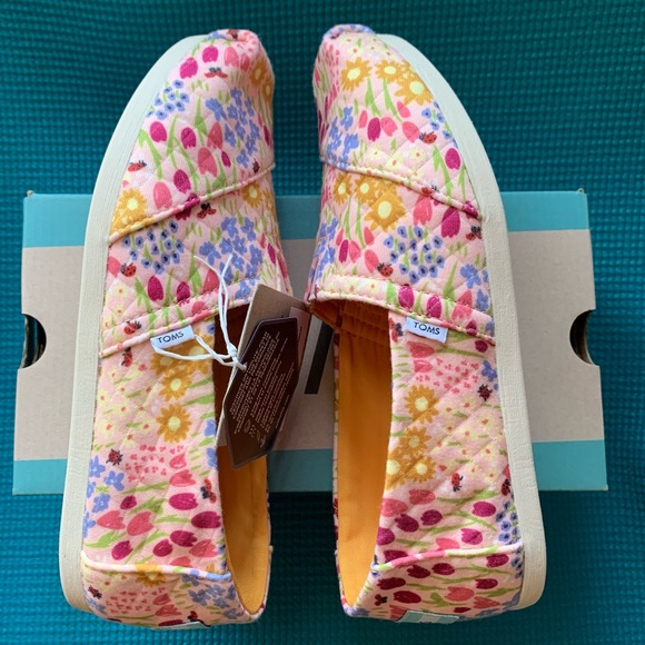 TOMS Alpargata Parfait Pink Repreve Flower Fields Quilted Knit - Picture 3 of 13